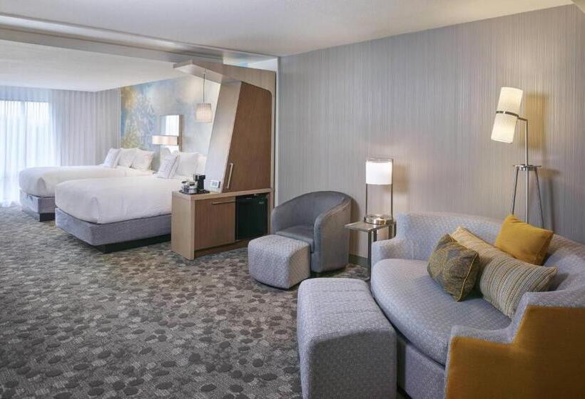 Люкс Кровать Квин, Courtyard By Marriott Jackson