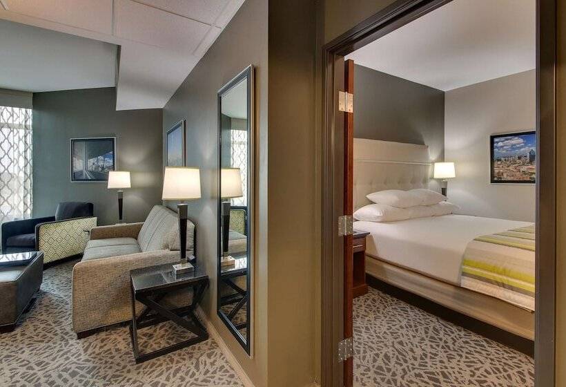 سوئیت برای معلولان, Drury Plaza Hotel Dallas Richardson