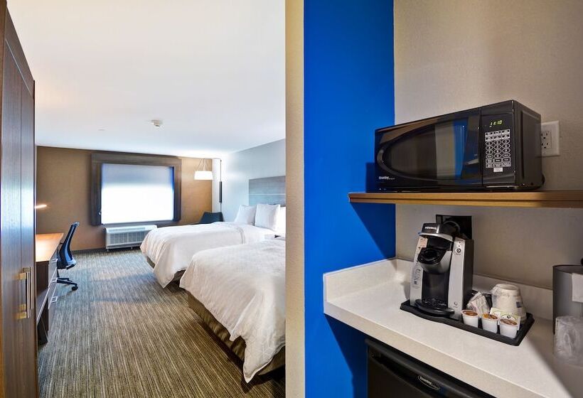 Люкс Адаптированный для Инвалидов, Holiday Inn Express & Suites   Houston Nasa   Boardwalk Area, An Ihg