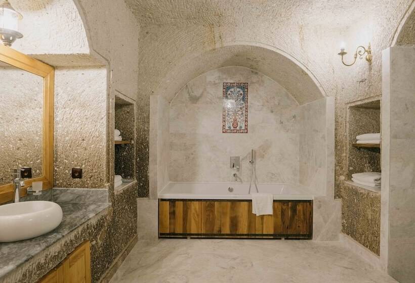 4인용 스탠다드 룸, Lunar Cappadocia