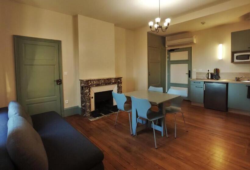استودیو خانوادگی, La Maison Verneuil