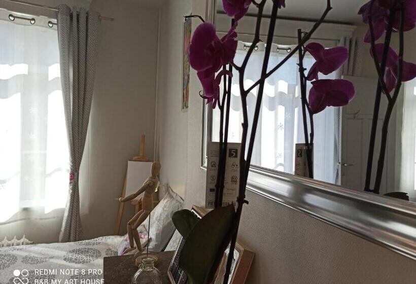 اتاق استاندارد, B&b My Art House