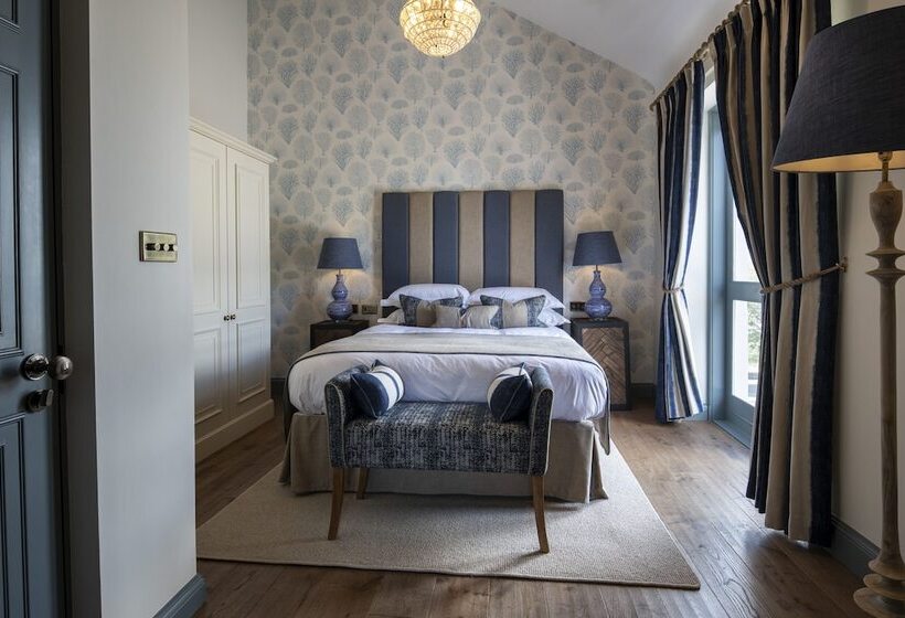 Номер Deluxe, Beadnell Towers