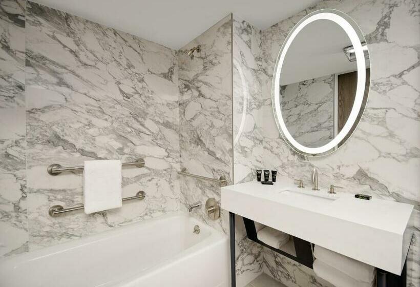 اتاق استاندارد با تخت بزرگ, Hyatt Centric Midtown 5th Avenue New York