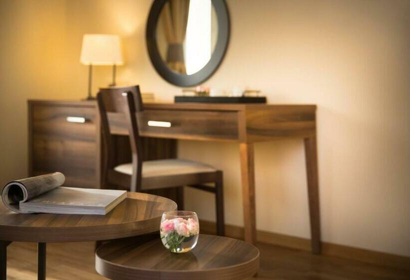سوییت با چشم‌انداز دریا, Remisens Casa Rosa   Hotel Metropol Annexe