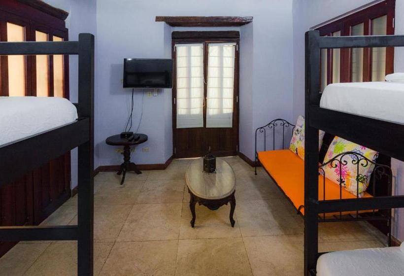 آپارتمان 3 خوابه, Casa Cordoba Román