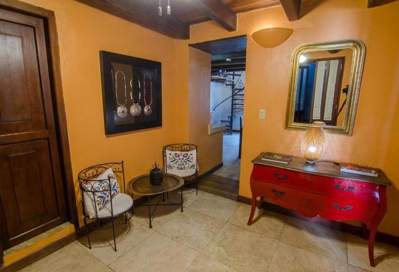 آپارتمان 3 خوابه, Casa Cordoba Román