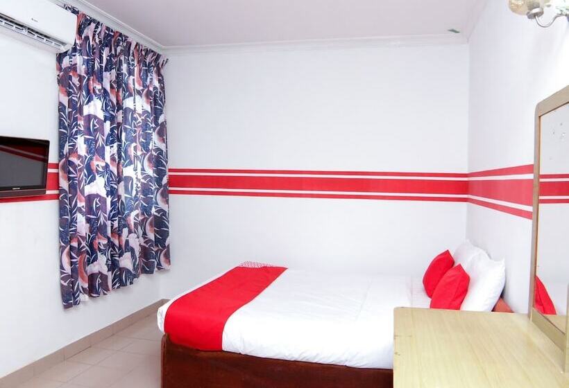 디럭스 룸, Mandyrin Hotel By Oyo Rooms