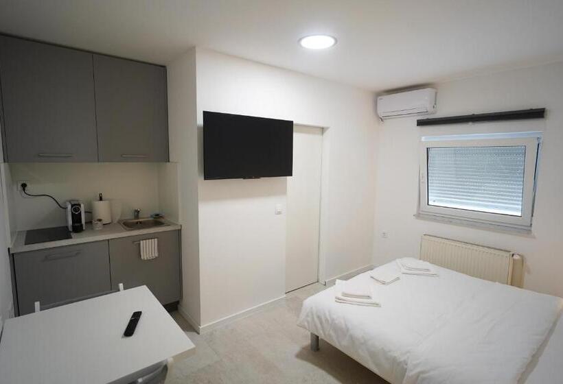 استودیوی لوکس, Apartments Choice