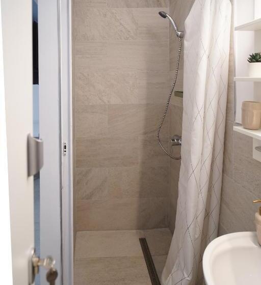 استودیوی لوکس, Apartments Choice