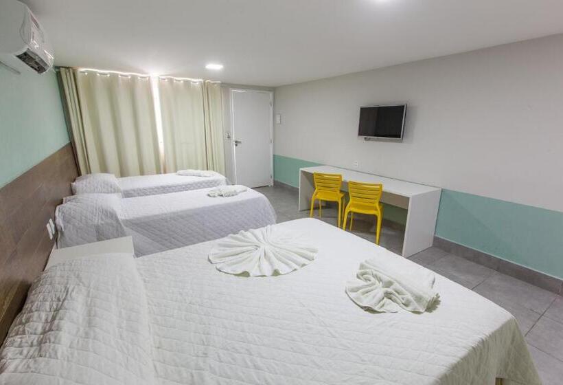 Quarto Quadruple Standart com Varanda, Pousada Praia De Porto