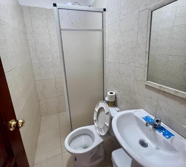 اتاق استاندارد, Hostal Villamil
