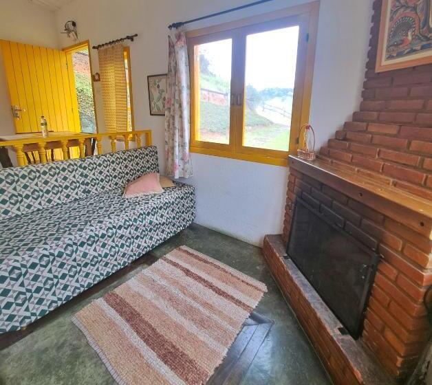 샬레, Pousada Vale Das Araucárias