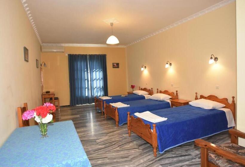 استودیو استاندارد با بالکن, Blue Sky Hotel   Petra   Lesvos   Greece