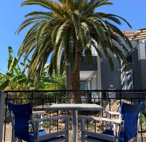 استودیو استاندارد با بالکن, Blue Sky Hotel   Petra   Lesvos   Greece