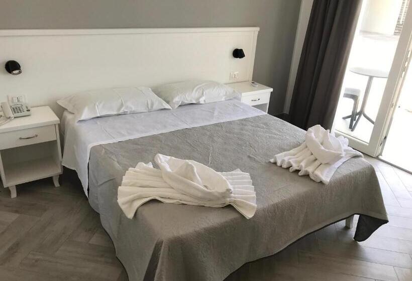 Номер Стандарт с Террасой, Residenza Kalios