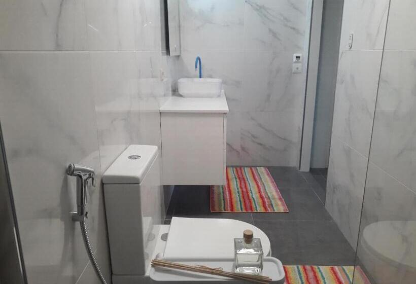 Апартаменты 1 Спальня Нижний Этаж, B&b Villa Branca Barreiros Al98139