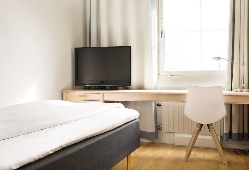 اتاق استاندارد, Comfort Hotel Arctic