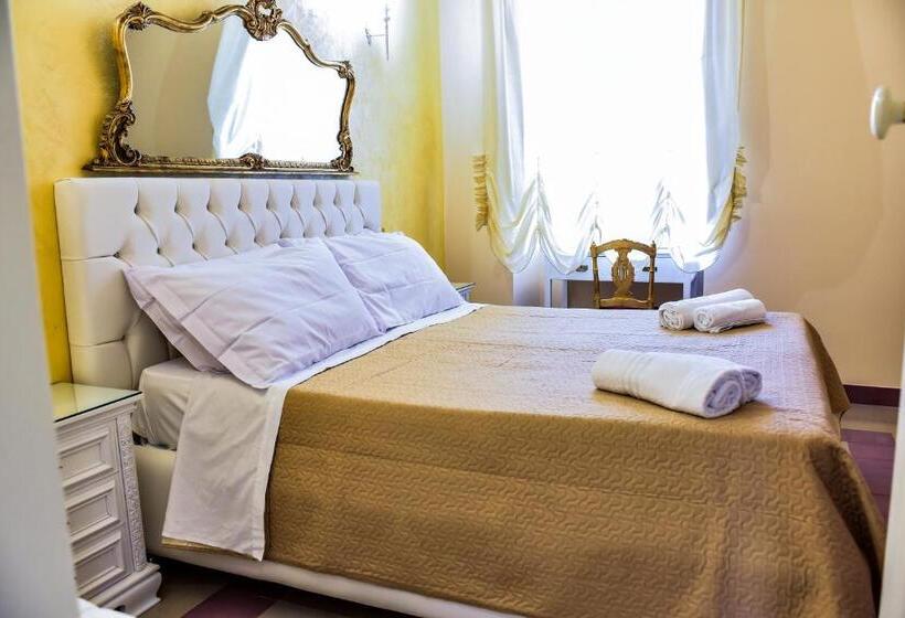 اتاق استاندارد, Palazzo Degli Affreschi