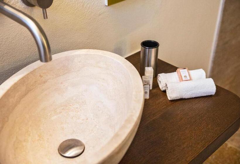 スーペリアールーム, Capanna Suites