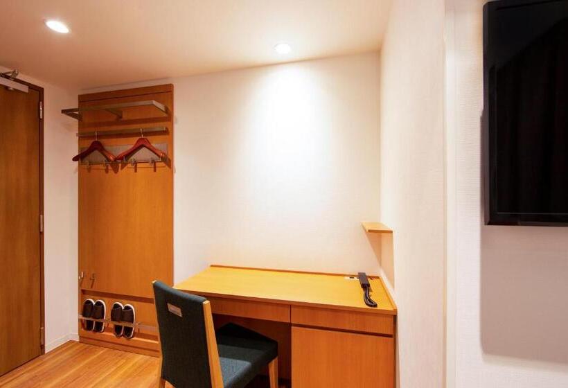 Номер Стандарт, Karaksa Hotel Grande Shin Osaka Tower
