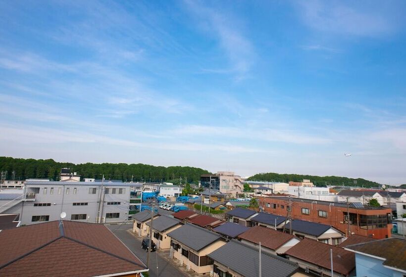 اتاق استاندارد سه تخته با چشم‌انداز, Narita Aic Airport