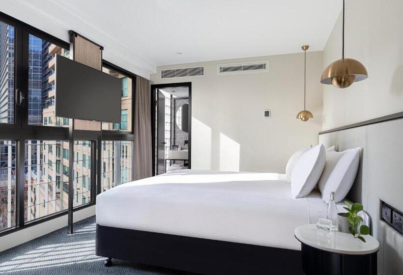 اتاق استاندارد با تخت بزرگ, Brady Hotels Jones Lane