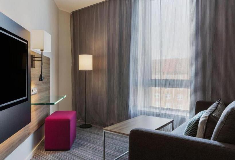 Семейный Номер, Moxy Copenhagen Sydhavnen