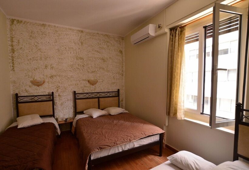 Четырехместный Номер Стандарт, Electra Hotel Piraeus
