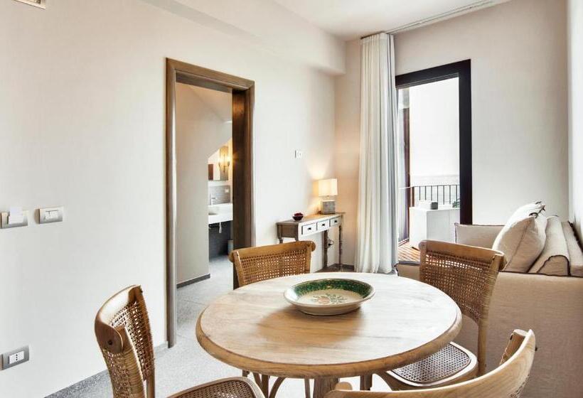 اتاق لوکس با بالکن, Relais Chiaramonte