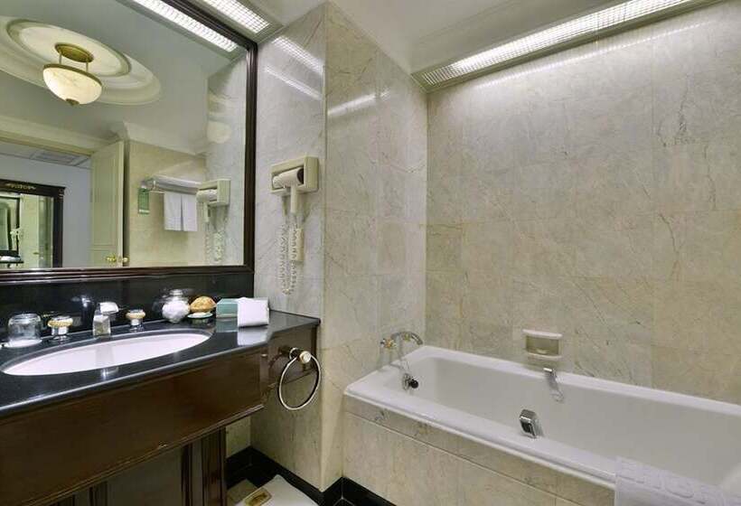 Suite Superior, Evergreen Laurel Hotel Bangkok