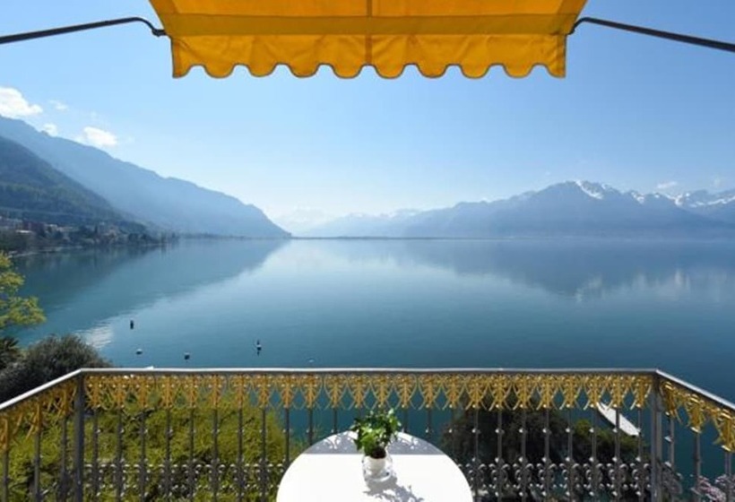 اتاق استاندارد با چشم‌انداز دریاچه, Golf Hotel René Capt