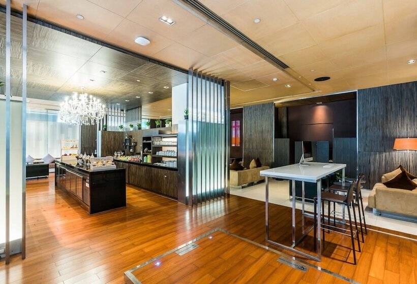 سوییت, Pathumwan Princess Hotel   Sha Extra Plus Certified