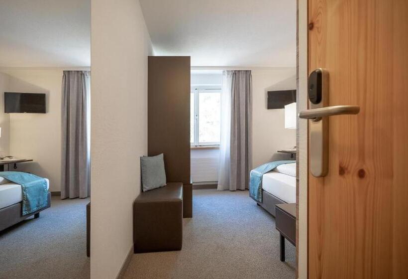اتاق استاندارد یک نفره, Strela By Mountain Hotels