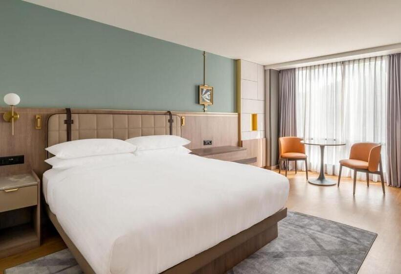 اتاق سوپریور با تخت بزرگ, Zurich Marriott