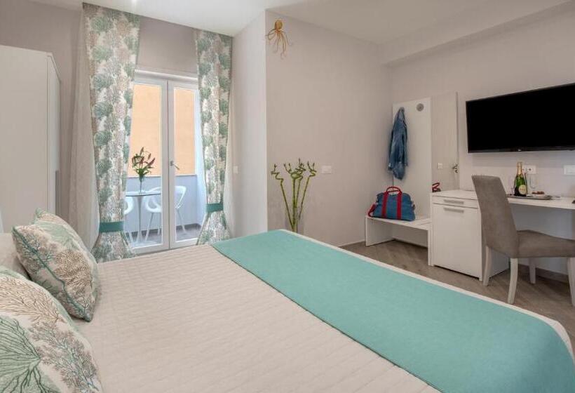 اتاق سوپریور با بالکن, Cioffi Sorrento Rooms