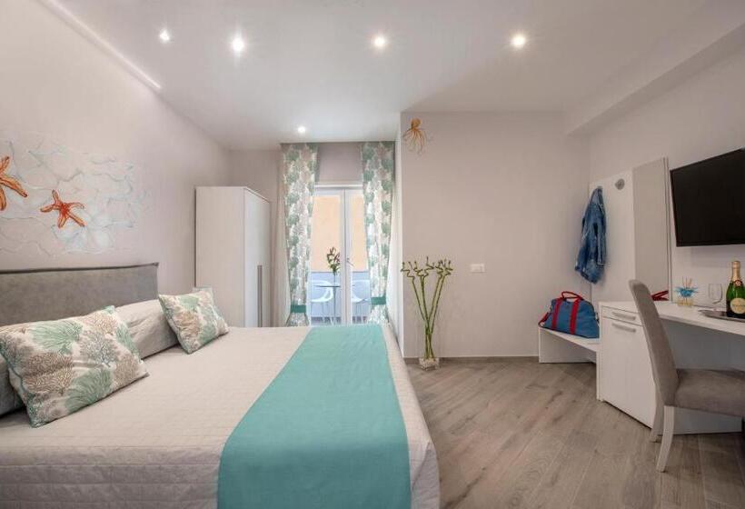 اتاق سوپریور با بالکن, Cioffi Sorrento Rooms