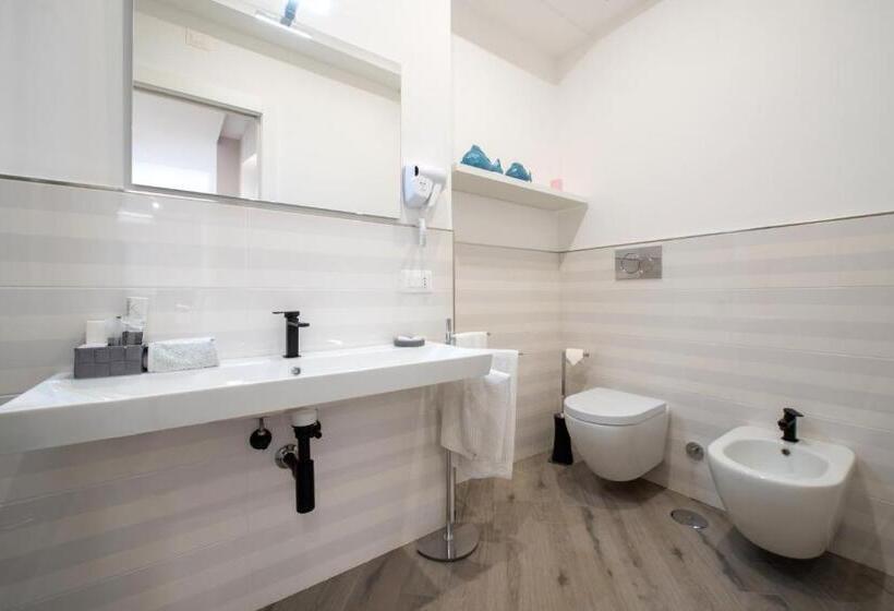 اتاق سوپریور سه تخته, Cioffi Sorrento Rooms
