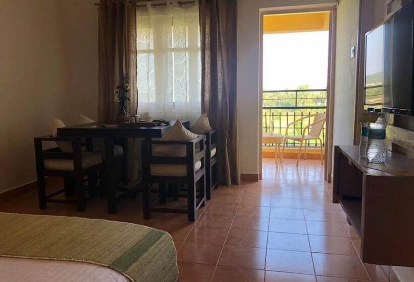 اتاق لوکس, Oliva Resort