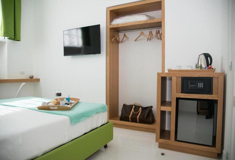 اتاق استاندارد, Sorrento Stylish Rooms