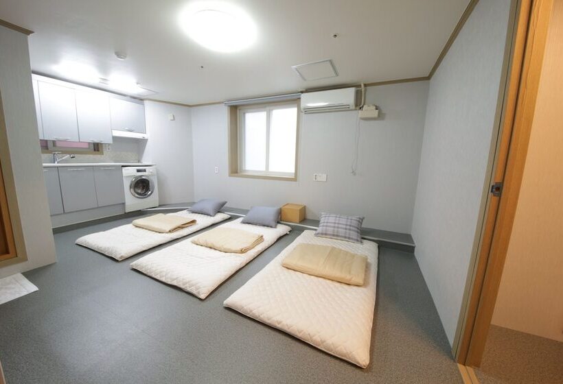 패밀리 룸, Mihojae Hostel Busan