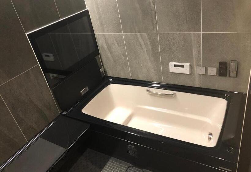 سوئیت با بالکن, Anchor Hotel Fukuyama