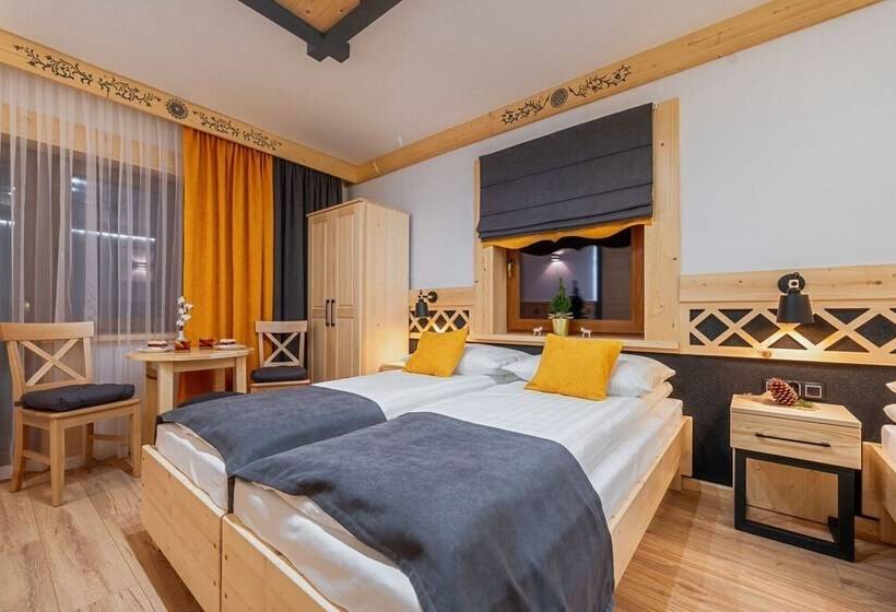 Quarto Triplo Deluxe, Willa U Gałów