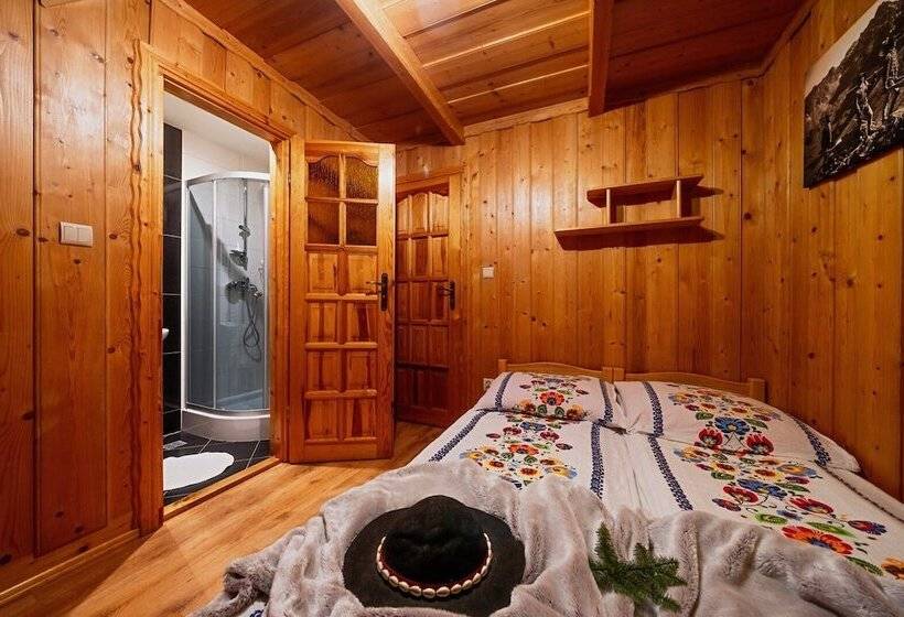 Quarto Estandar, Willa U Gałów