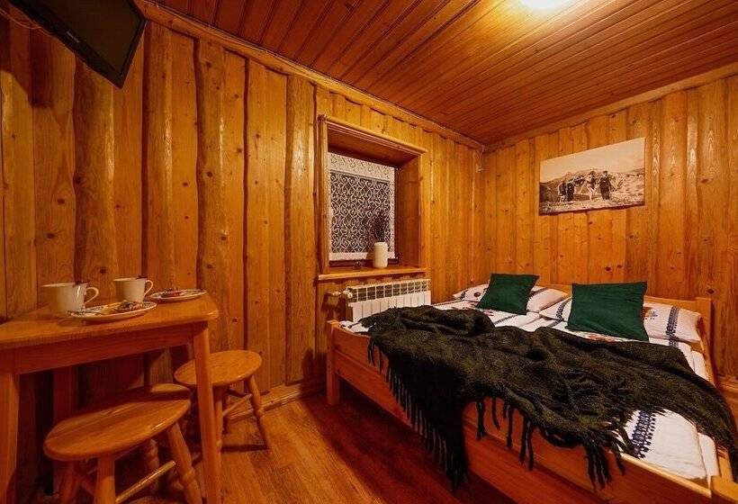 Quarto Estandar, Willa U Gałów