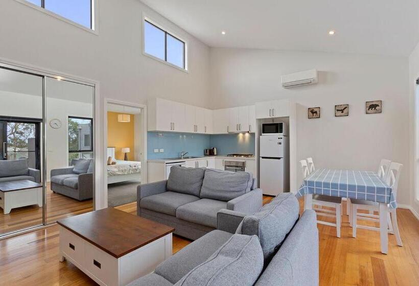 آپارتمان لوکس 2 خوابه, Apollo Bay Seal Apartments
