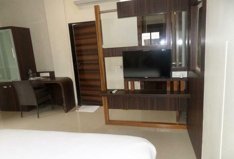 Номер Executive, Raj Palace