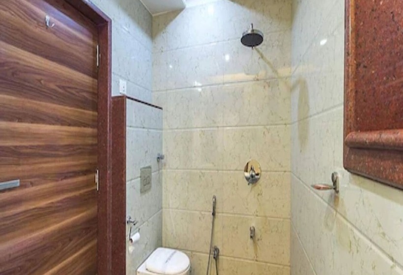 غرفة ديلوكس, Raj Palace