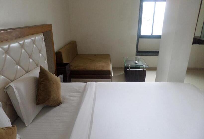 Номер Executive, Raj Palace
