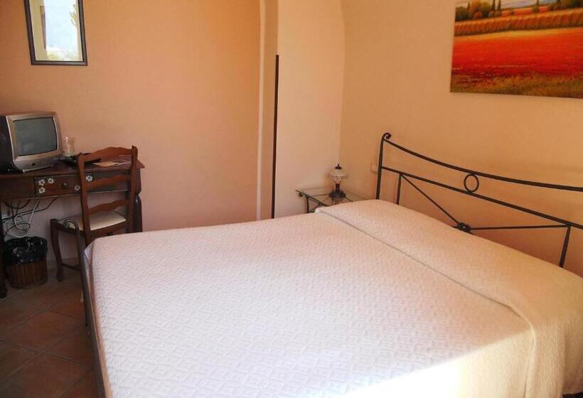 Номер Стандарт, B&b Macrina